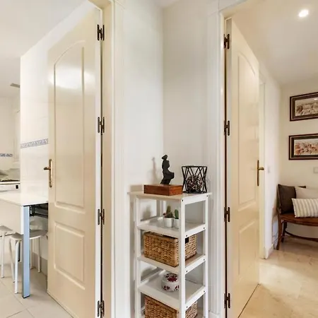 Guestready - Luxurious Seaside Retreat In *